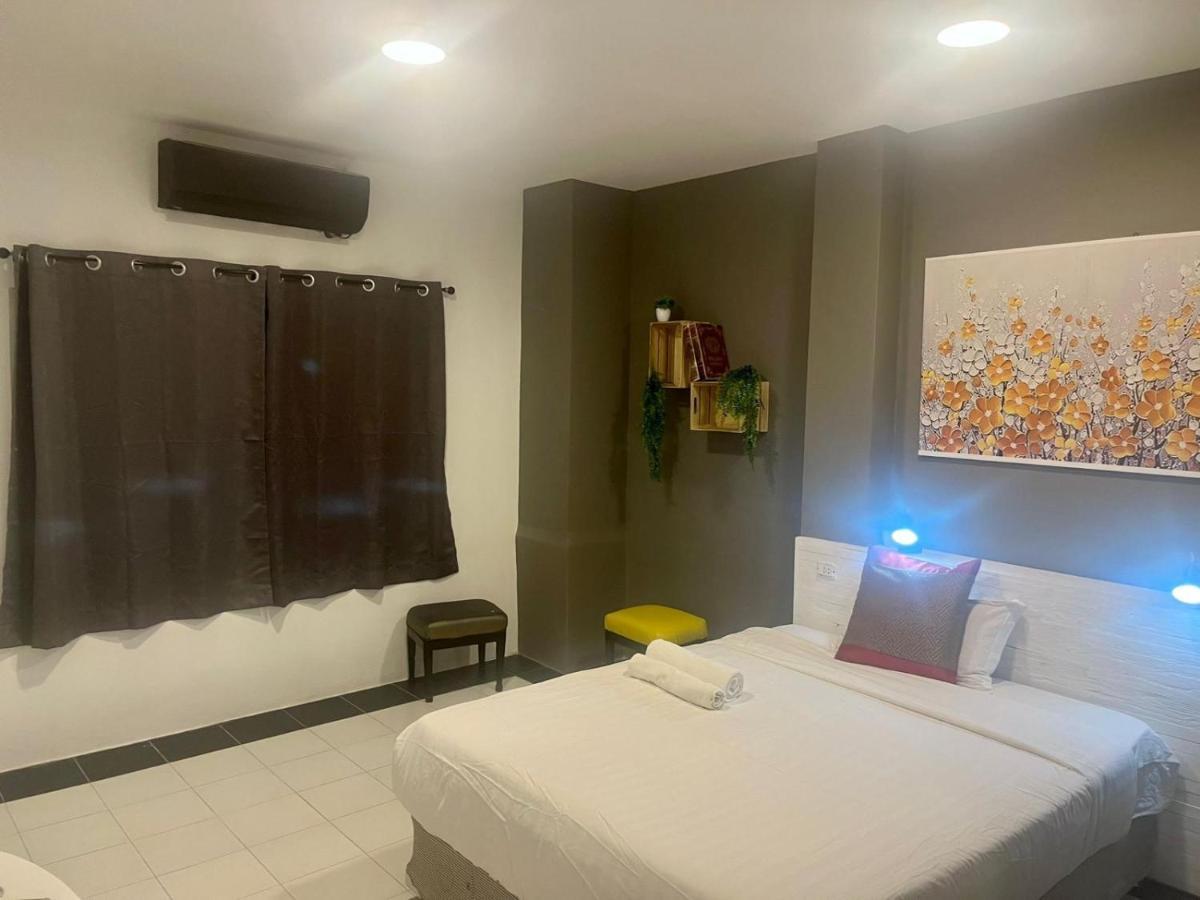 Center Hotel Bãi biển Chaweng Ngoại thất bức ảnh