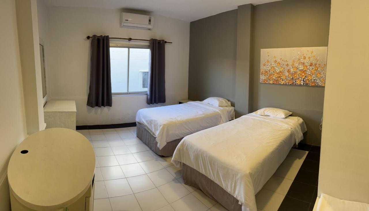 Center Hotel Bãi biển Chaweng Ngoại thất bức ảnh