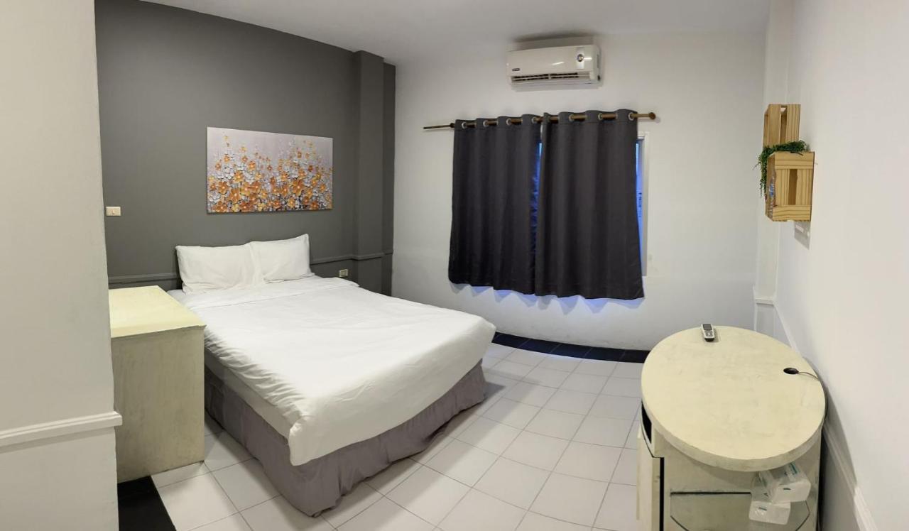 Center Hotel Bãi biển Chaweng Ngoại thất bức ảnh