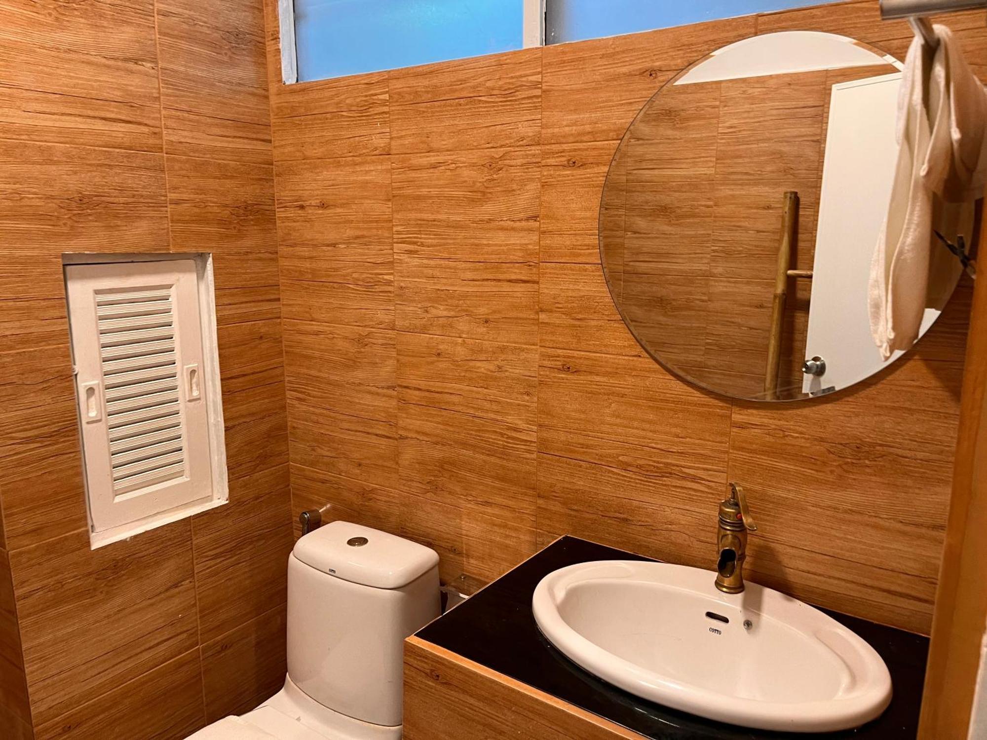 Center Hotel Bãi biển Chaweng Ngoại thất bức ảnh