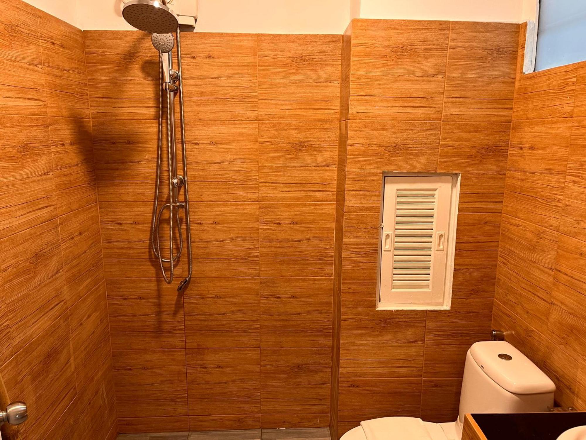 Center Hotel Bãi biển Chaweng Ngoại thất bức ảnh